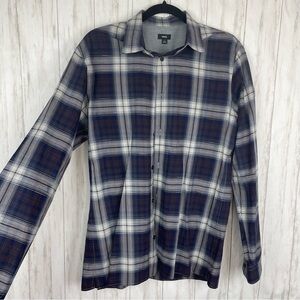 Vince linen blend men’s button down Medium